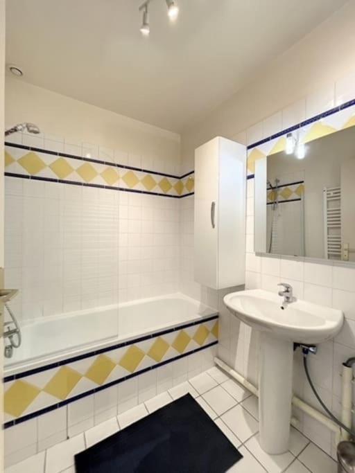 Appartement Au Coeur De Troyes Extérieur photo